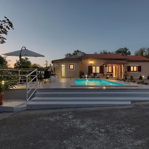 Liberat - Roj414 By Interhome Ferienhaus Pazin